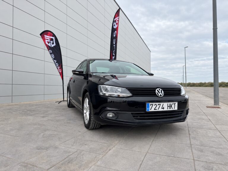 VOLKSWAGEN JETTA 1.6 TDI BMT ADVANCE